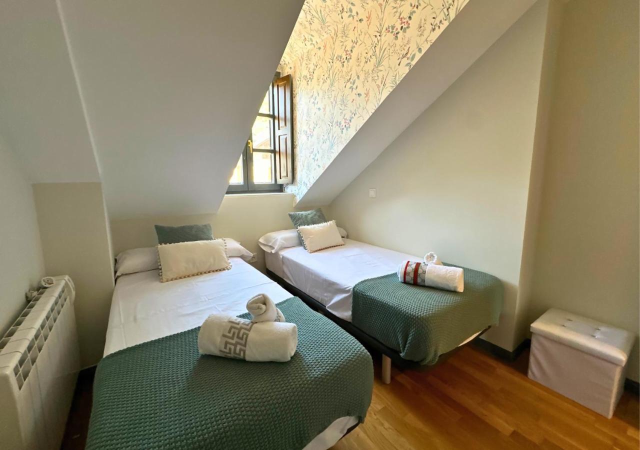 Apartamento Caldares Exclusivo Atico En El Pueyo De Jaca Panticosa Exterior foto